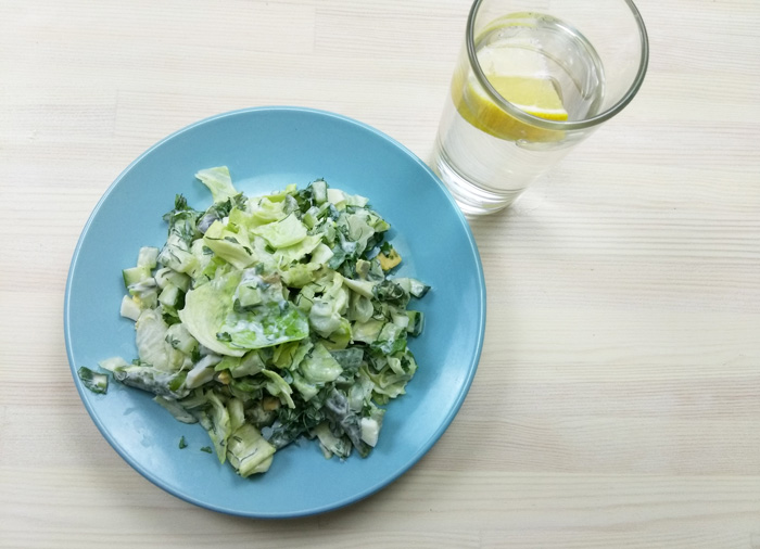 Обед (137,5 ккал): Овощной салат