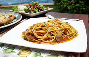 Спагетти с грибами по-неаполитански