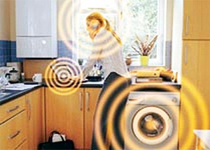 Источники электромагнитных волн могут быть не только на кухне, но и в других комнатах нашего дома, например, в гостиной