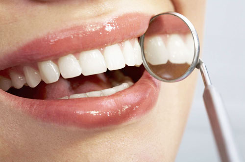 Крепкие зубы являются ярким показателем безупречного здоровья