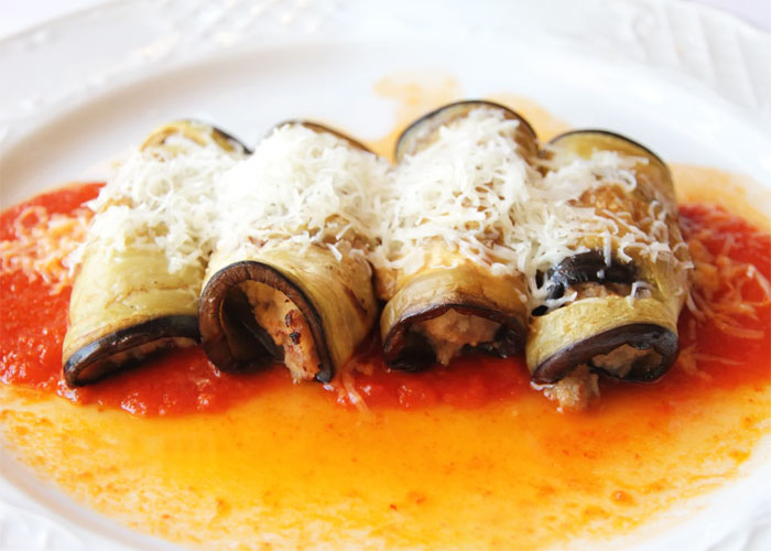 Рулетики из баклажана