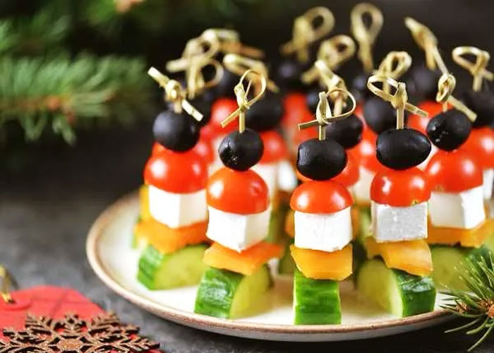 Канапе «Греческие»