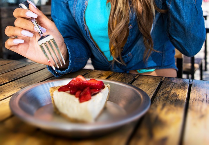 Читмил: послабление или необходимость?