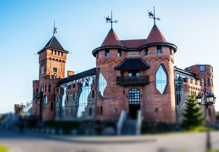 Отели России в виде замков