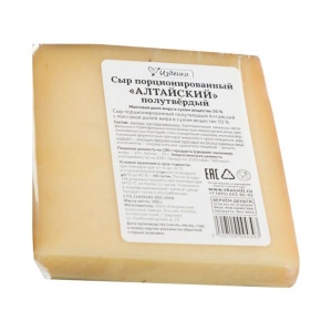Сыр Избёнка (ВкусВилл) Алтайский полутвёрдый 50%