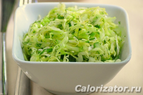 салат из капусты и огурца с маслом калорийность