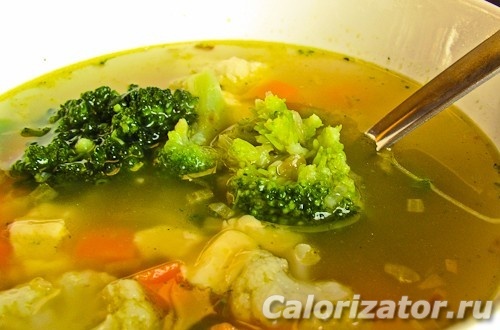 Суп овощной с брокколи и цветной капустой