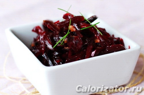 Салат свекольный с чесноком и лимонным соком Салат свекольный с чесноком и лимонным соком