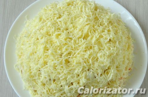 Салат из куриного филе с яблоками