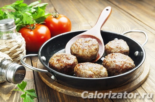 Калорийность Жареные котлеты из свинины с говядиной ( г, 1 г) 📊 БЖУ и Счетчик калорий