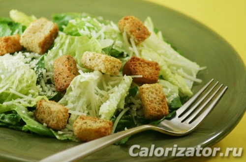 Как приготовить простой салат «Цезарь»
