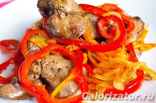 Печень куриная с овощами