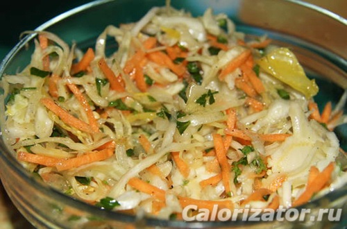сколько калорий в салате из капусты и моркови с маслом