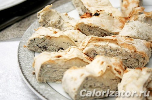 Рулет с творогом и шампиньонами