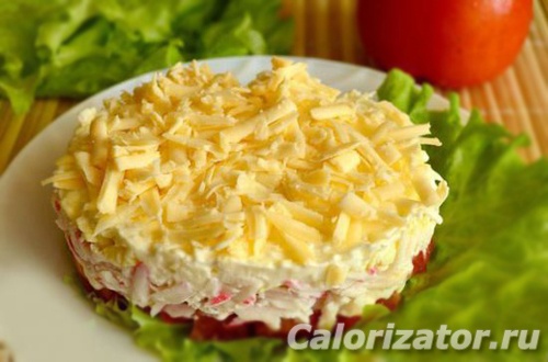 Крабовый салат с сыром и картофелем