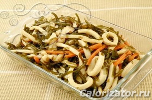 Салат с кальмарами, морской капустой и морковью по-корейски