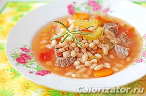 Фасолевый суп с помидорами
