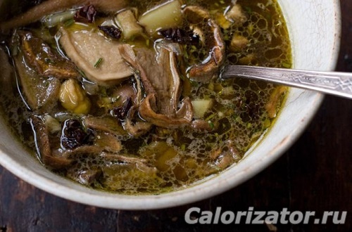 Суп из сушёных грибов с сыром – кулинарный рецепт