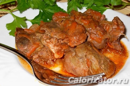 Гуляш из говядины с томатной пастой — рецепт с фото пошагово