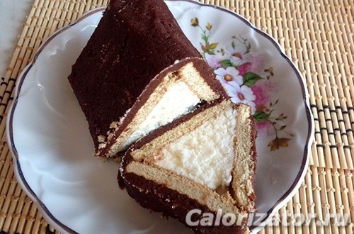 Шоколадный, банановый и классический торт домик из печенья и творога