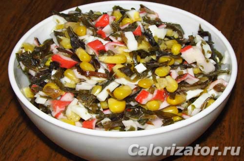 Салат из морской капусты с яблоком