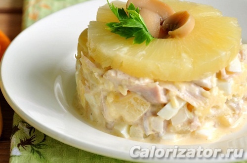 Салат с курицей, ананасами и грецкими орехами классический рецепт с фото