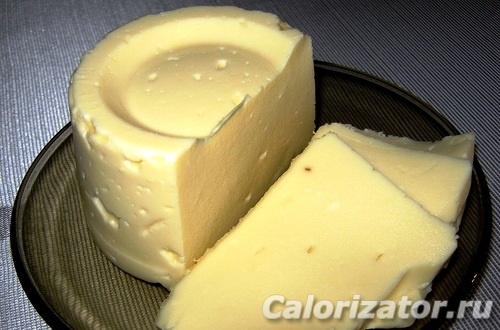 Домашний плавленый сыр из творога, яйца и масла