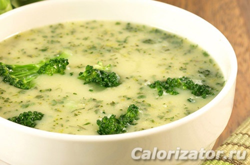 Сырный кето-суп с брокколи