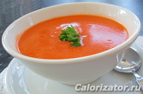 Острый томатный суп с голубями и фасолью