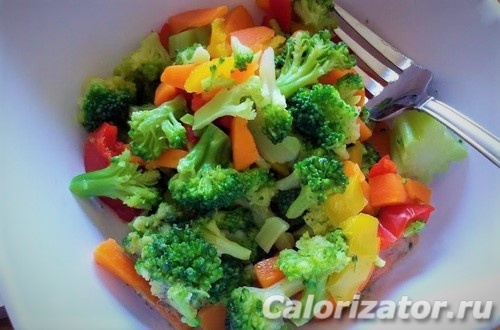 Салат из цветной капусты – 15 самых вкусных рецептов (фото)
