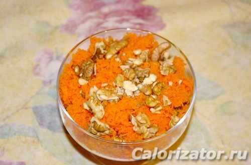 Салат из моркови с грецким орехом