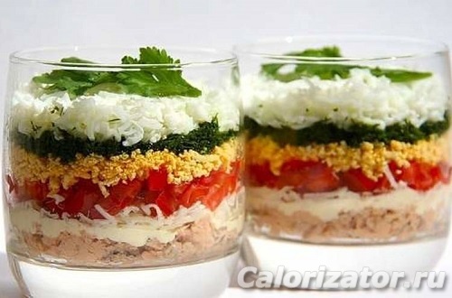 Салат легкий слоями Салат легкий слоями