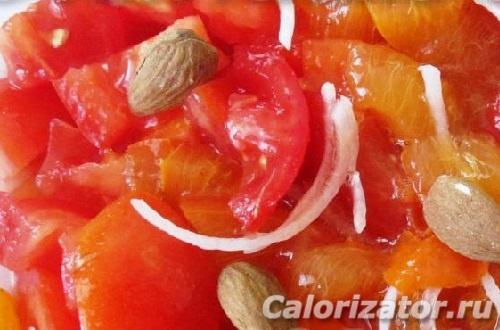 Салат из помидор и хурмы