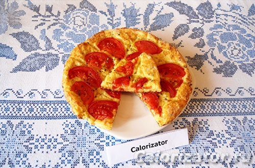 Творожный пирог с томатами