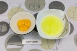 Шаг 1. Отделить желтки от белков.