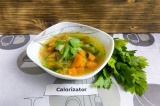 Готовое блюдо: легкий суп с бататом