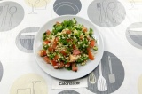 Готовое блюдо: салат табуле с мятной заправкой