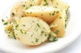 Готовое блюдо: картофель на пару