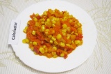 Готовое блюдо: гарнир из болгарского перца с кукурузой