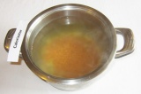 Шаг 7. Через 10 минут после картофеля добавить в суп чечевицу.