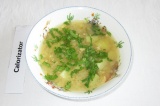 Чечевичный суп с желтком