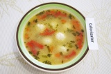 Готовое блюдо: суп с фрикадельками из индейки