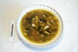 Готовое блюдо: суп с шампиньонами
