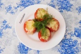 Готовое блюдо: помидоры фаршированные шампиньонами